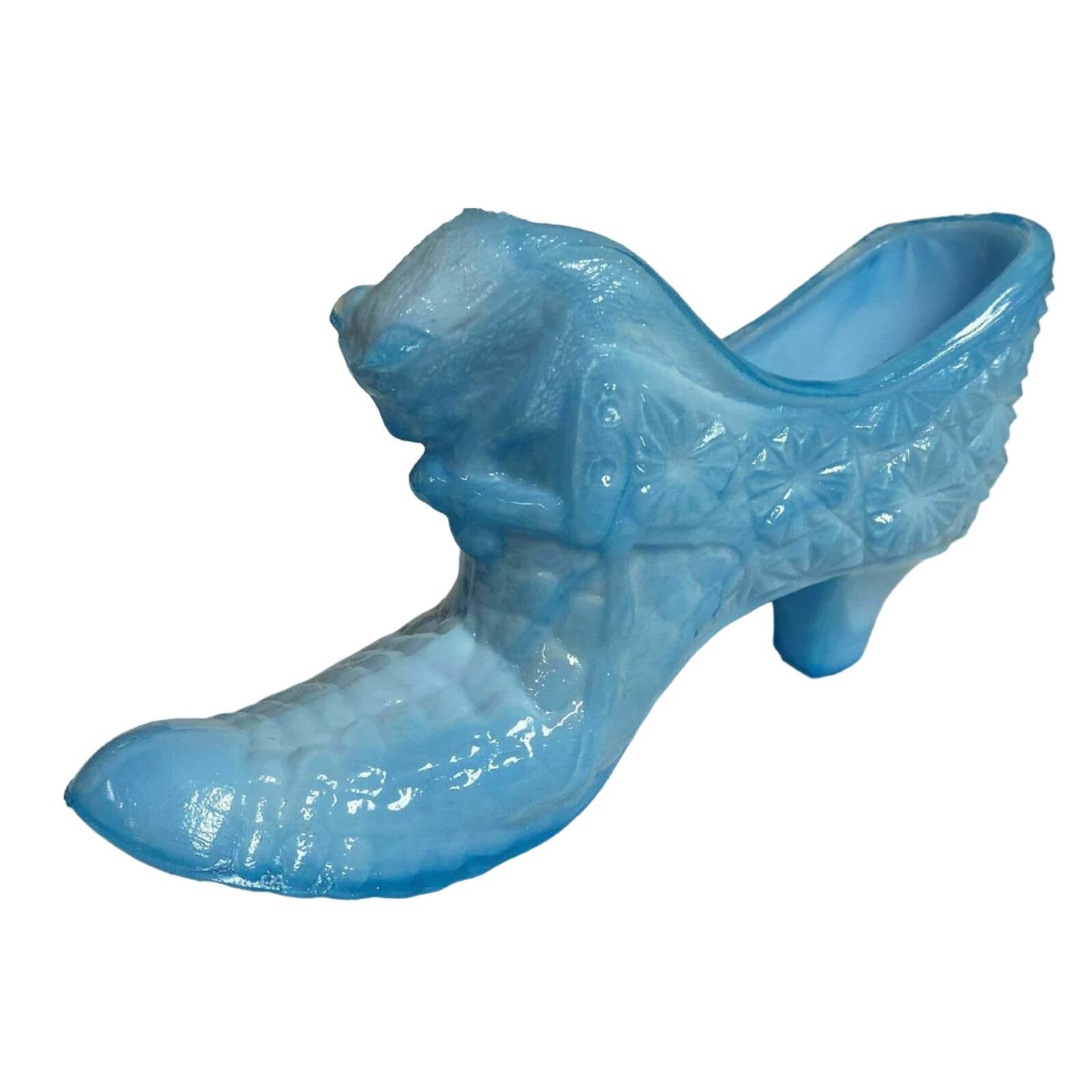Boyd Crystal Art Glass Daisy Button Cat Slipper Shoe 1998 Alpine Blue VTG B013