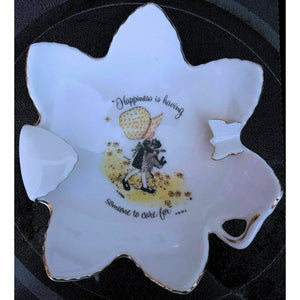 1973 HOLLY HOBBIE w Cat Candy Trinket Dish Vintage Porcelain Happiness is Having